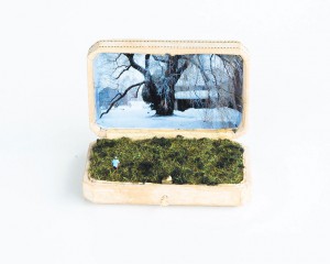 antique-ring-box-mini-diorama-talwst-4