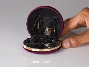 antique-ring-box-mini-diorama-talwst-6